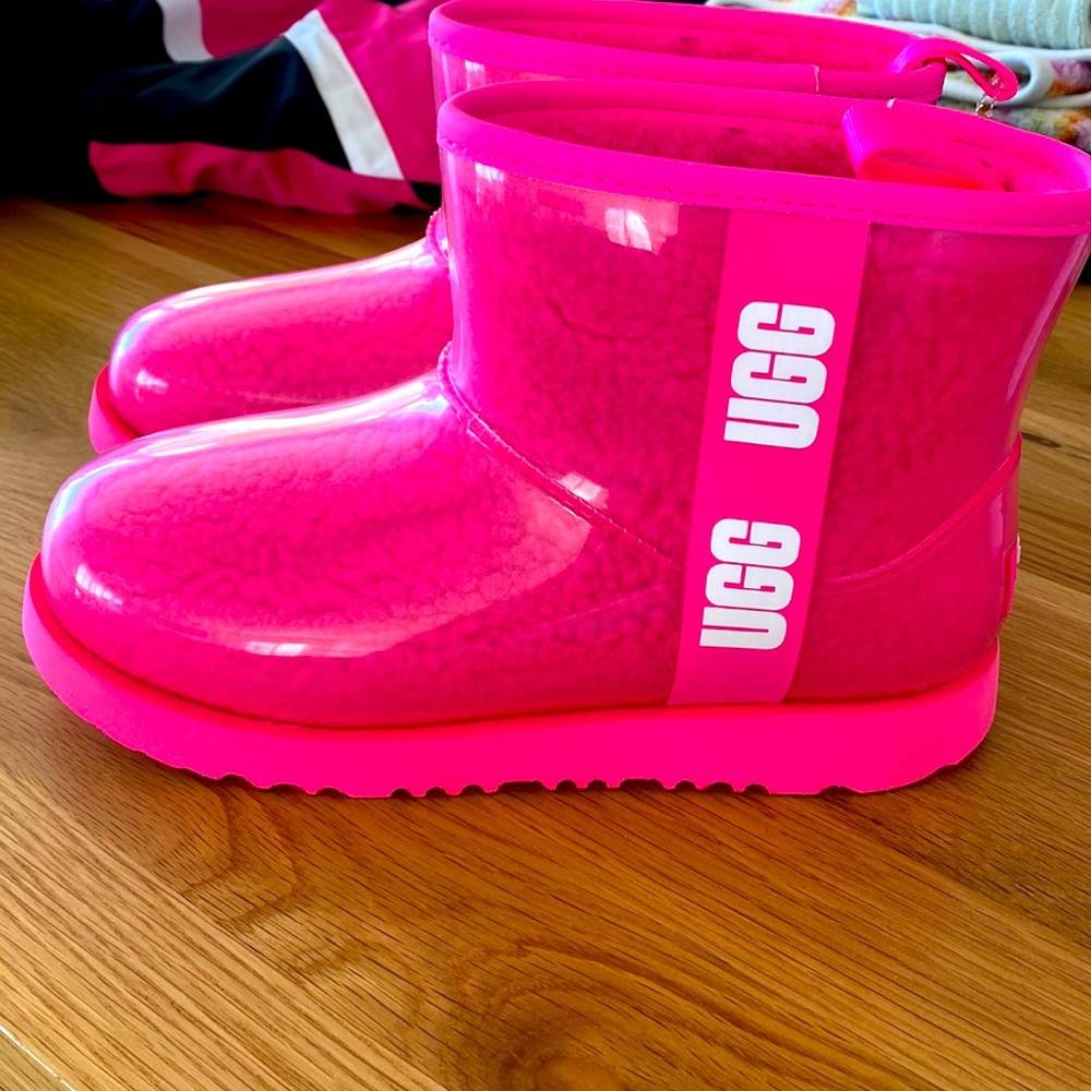 Brand new size 4 waterproof classic clear Uggs